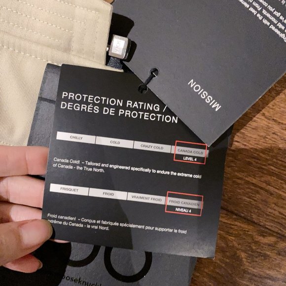 Authentic Moose Knuckles Debbie Bomber Jacket with Big Fox Fur, New w/ Tag! - Picture 4 of 13